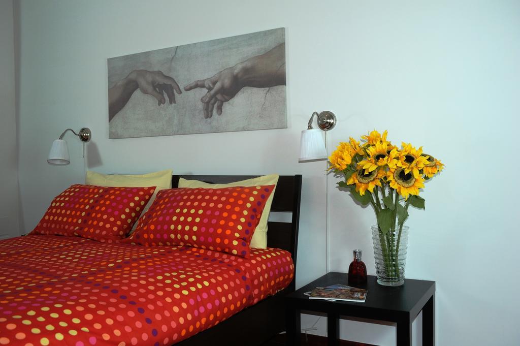 Apartment Oltremarestudios نابولي الغرفة الصورة